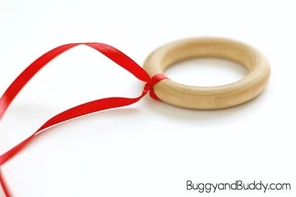 https://buggyandbuddy.com/make-dancing-ribbon-rings/