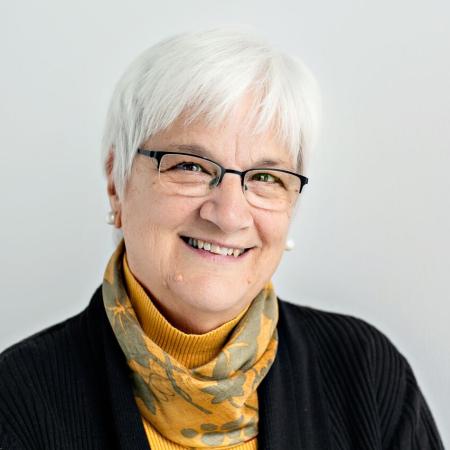 Mary Luti